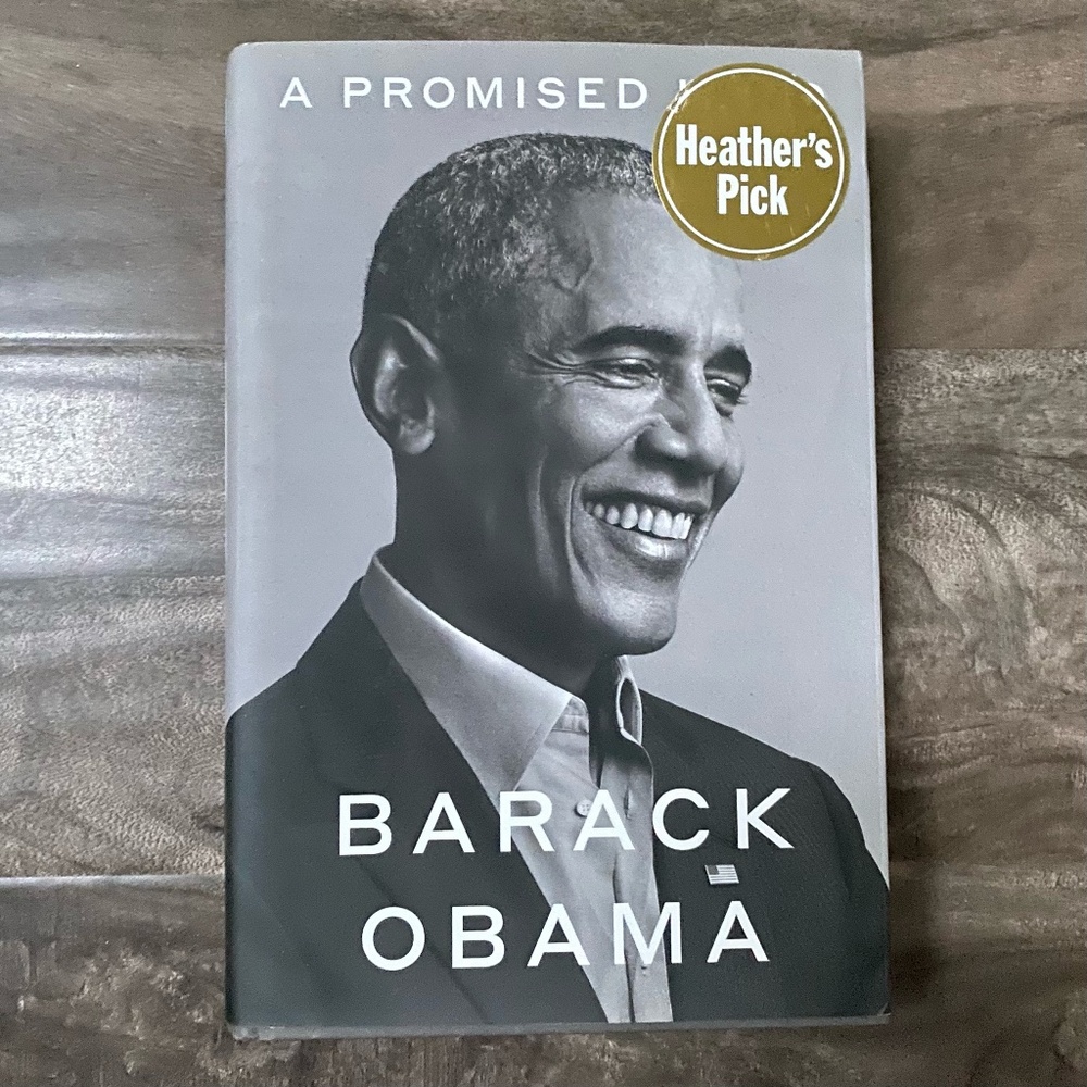 A Promised Land by Barack Obama Hardcover book